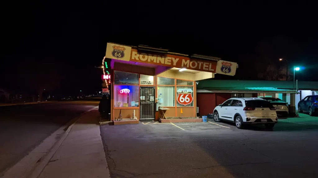 Accueil du Romney Motel, un hôtel situé sur la Route 66 dans la ville de Seligman.