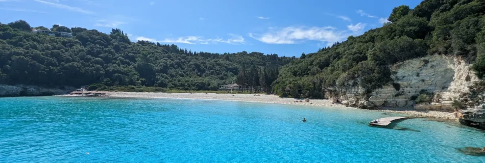 visiter corfou 1 semaine plage paralia voutoumi ile greque antipaxos